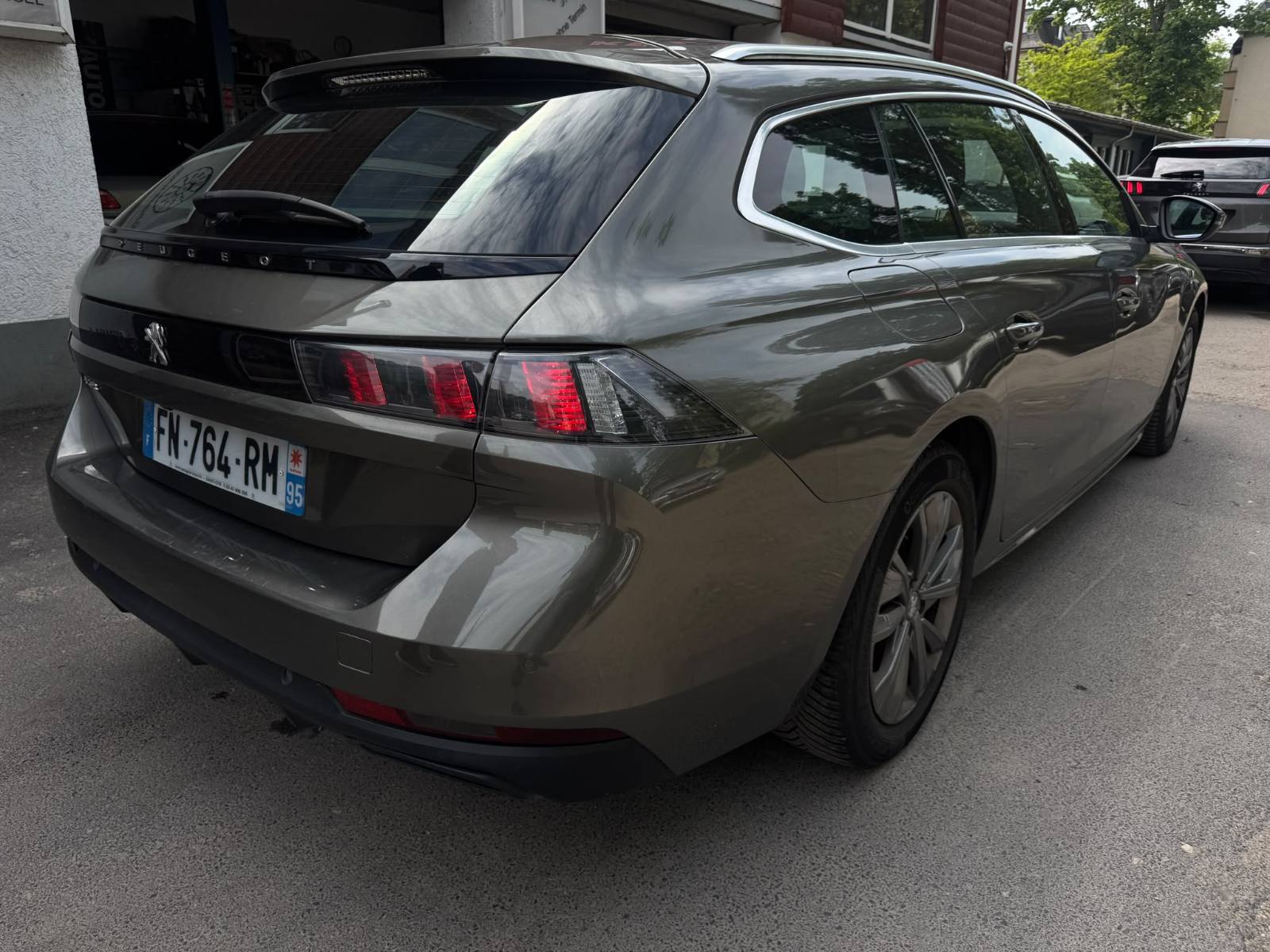 Peugeut 508 SW